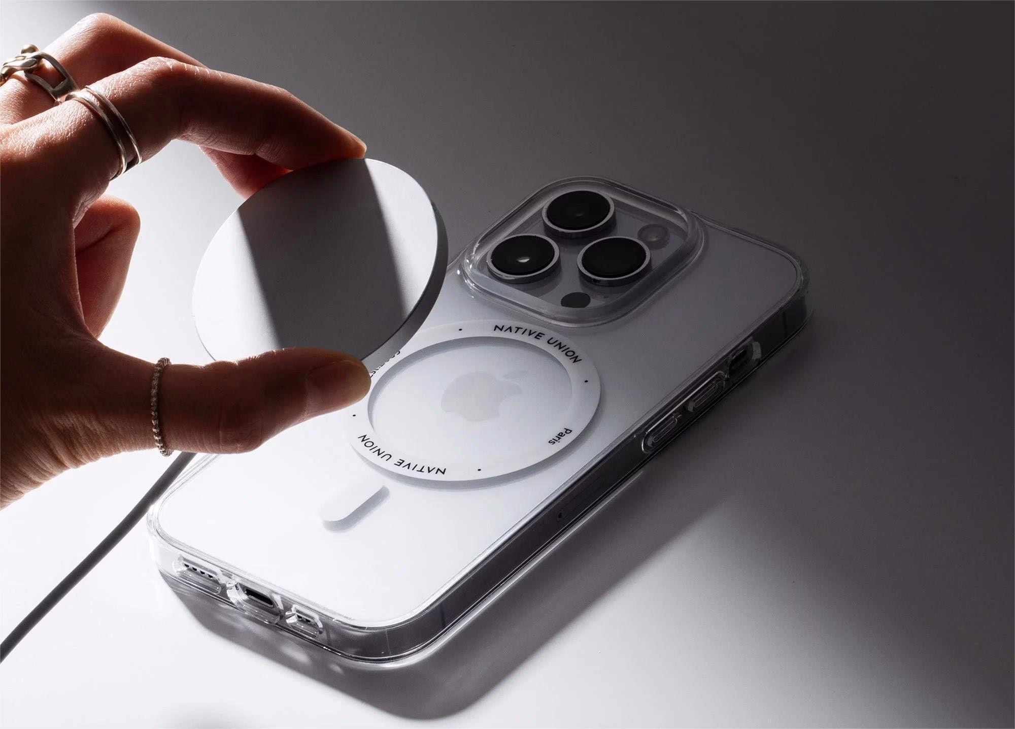 Чохол-накладка Native Union (RE) Clic Case Clear для iPhone 15 Pro Max - 3